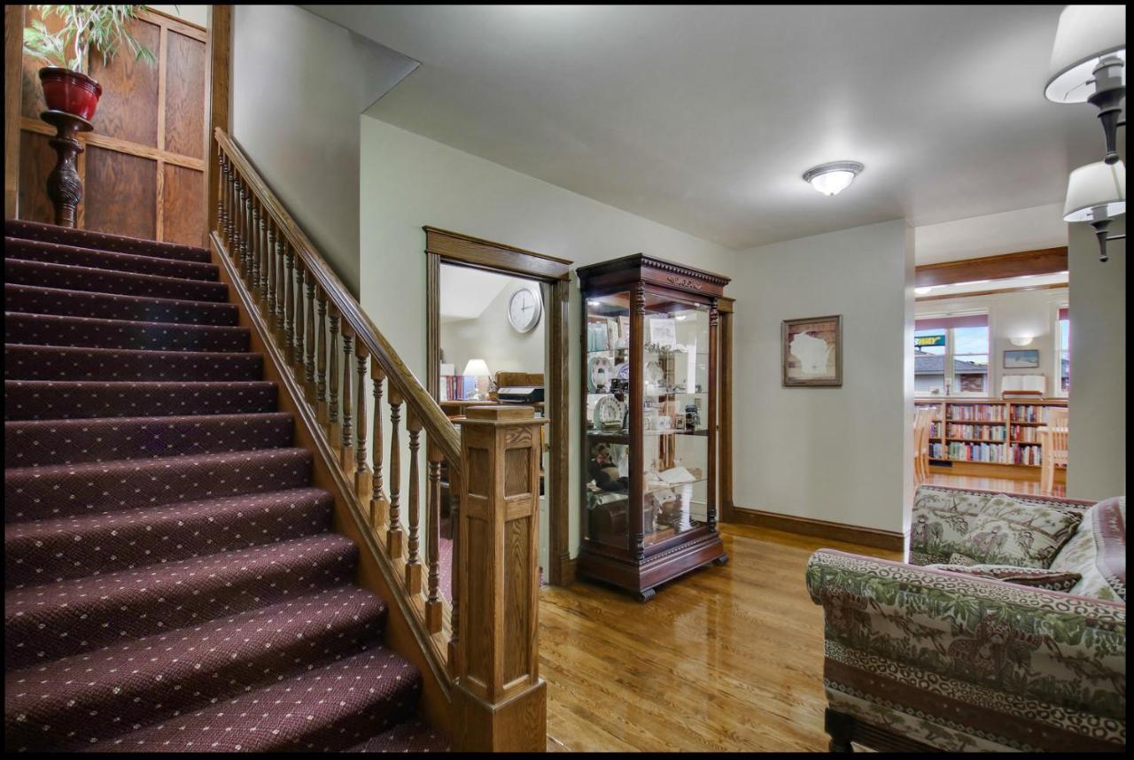 Carnegie Hall Boutique Hotel Ladysmith Bagian luar foto