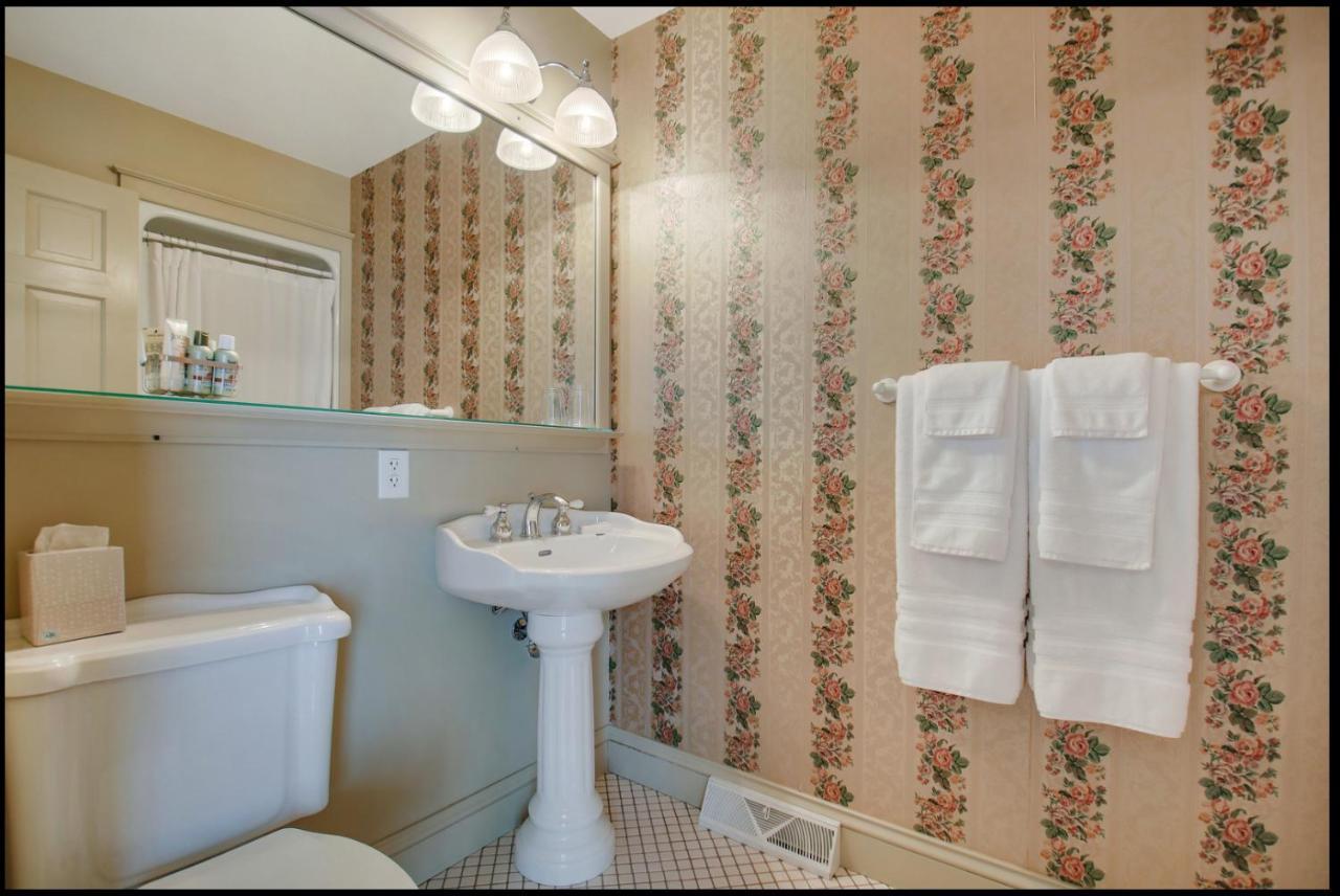 Carnegie Hall Boutique Hotel Ladysmith Bagian luar foto
