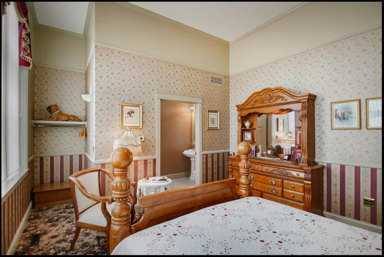Carnegie Hall Boutique Hotel Ladysmith Bagian luar foto